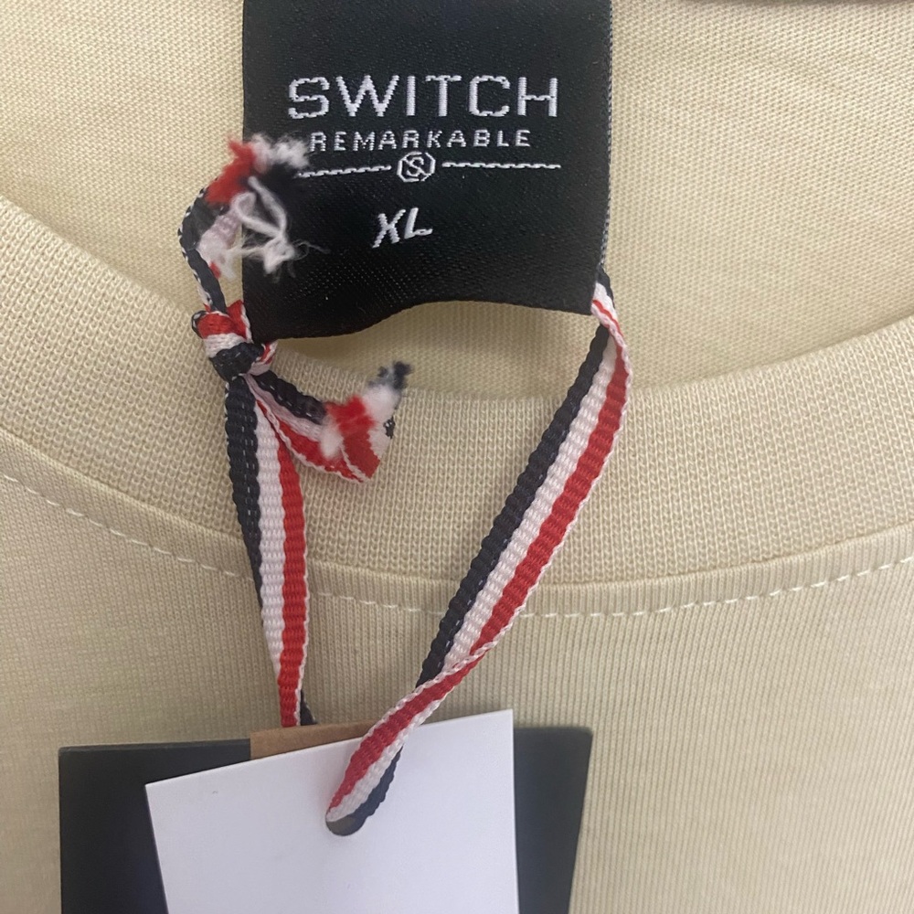 SWITCH You Make Me Smile Graphic Tee - Picture 3 of 5